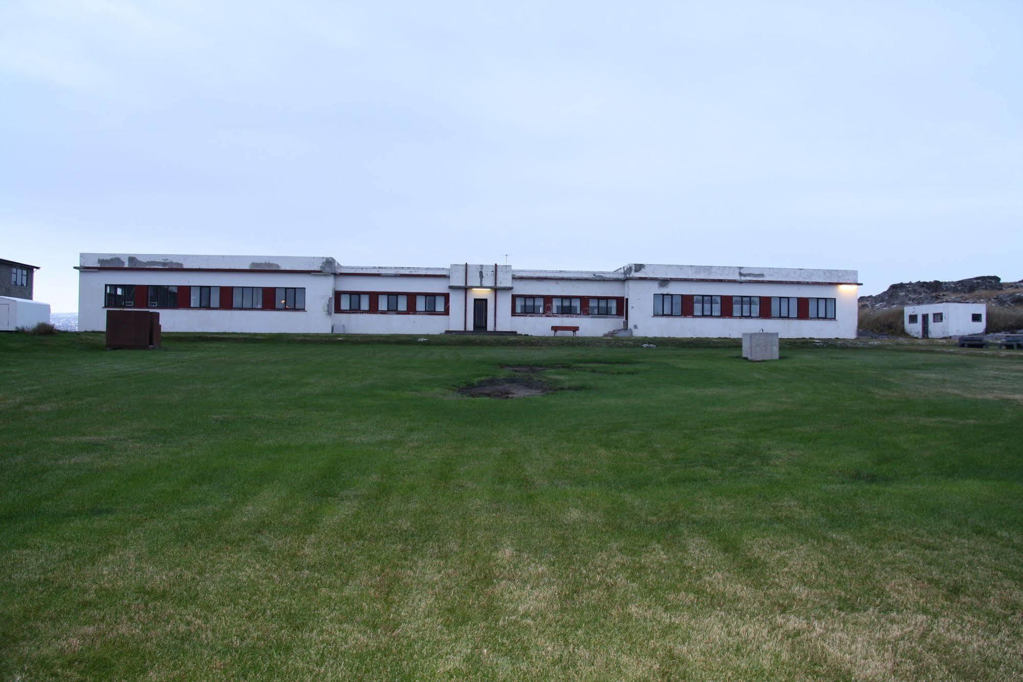 Reykjanes Hostel エクステリア 写真